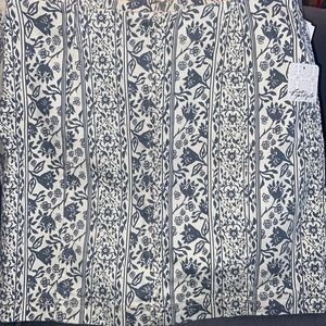 Free People Jean Mini Skirt. Brand New! Never worn! Size 6